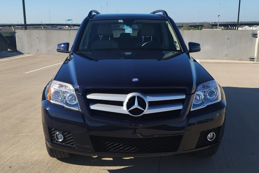 2011 Mercedes-Benz GLK-Class - Image 2 of 31