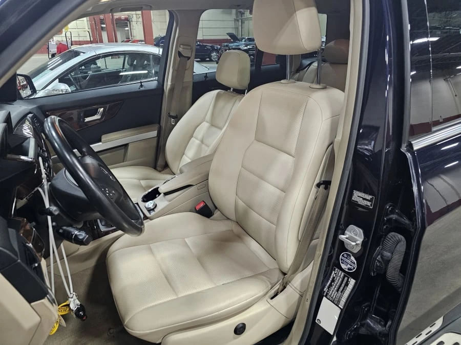 2011 Mercedes-Benz GLK-Class - Image 6 of 8