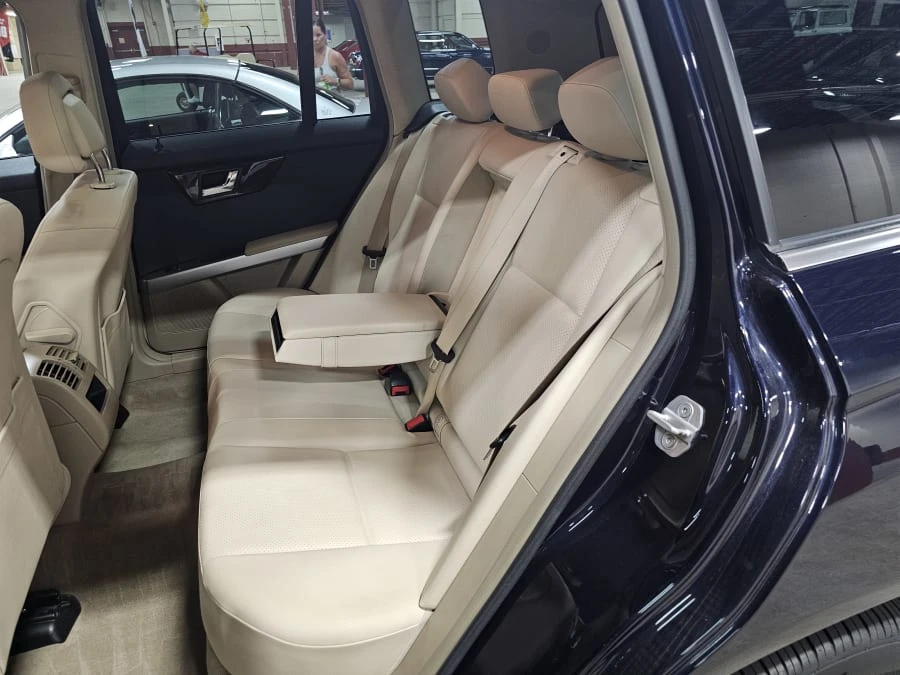 2011 Mercedes-Benz GLK-Class - Image 5 of 8