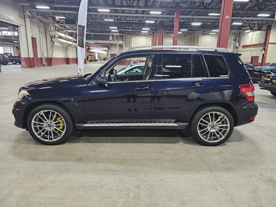2011 Mercedes-Benz GLK-Class - Image 2 of 8