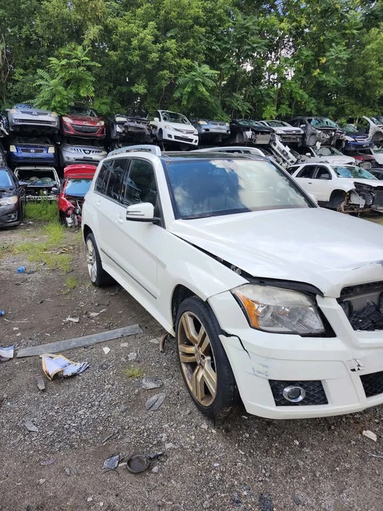 2011 Mercedes-Benz GLK-Class - Image 3 of 12