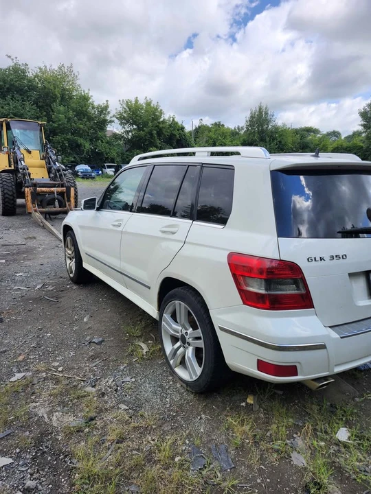 2011 Mercedes-Benz GLK-Class - Image 4 of 12