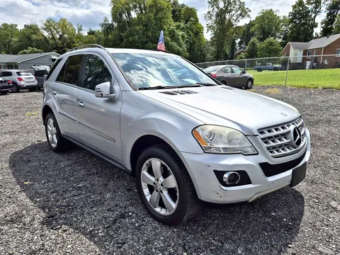 2011 Mercedes-Benz M-Class ML 350 4MATIC Sport Utility 4D