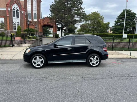 2011 Mercedes-Benz ML 550