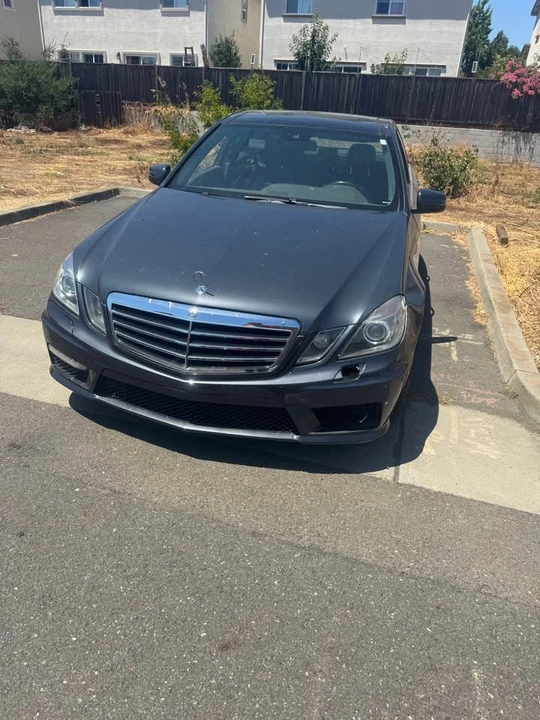 2011 Mercedes-Benz - Image 8 of 8
