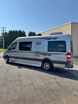 2011 Mercedes-Benz Pleasureway