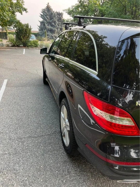 2011 Mercedes-Benz W251 R-Class - Image 4 of 17