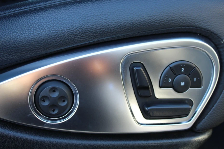 2011 Mercedes-Benz W251 R-Class - Image 11 of 15