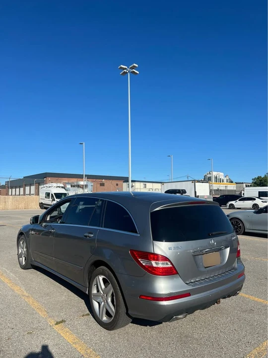 2011 Mercedes-Benz W251 R-Class - Image 4 of 5