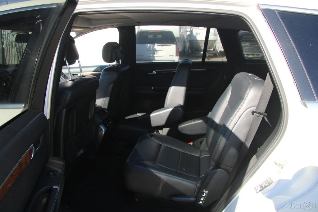 2011 Mercedes-Benz W251 R-Class - Image 19 of 21