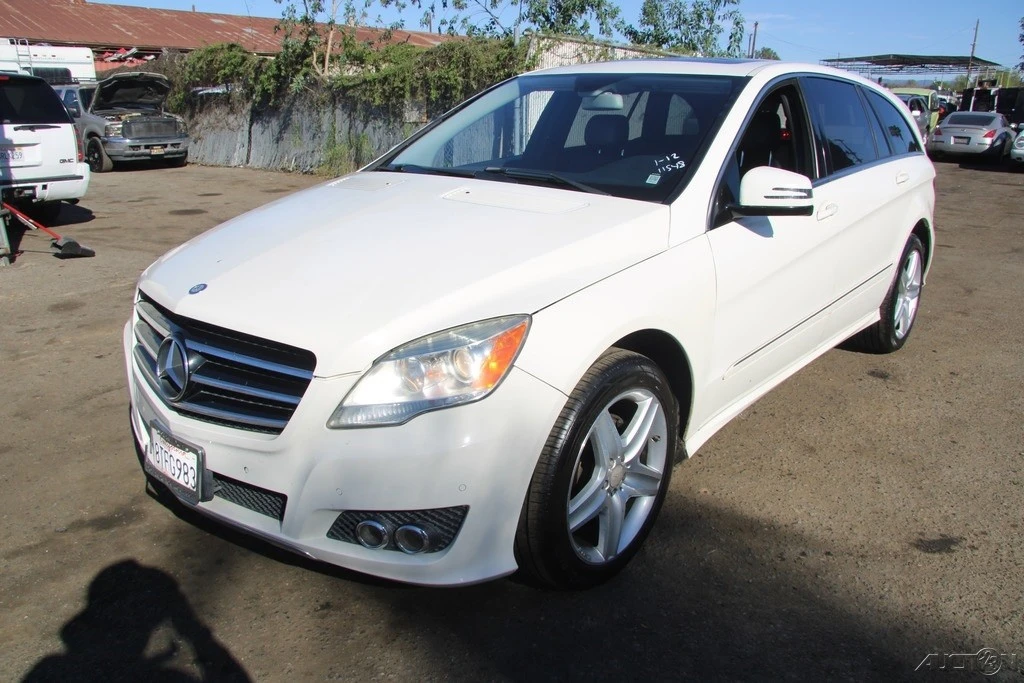 2011 Mercedes-Benz W251 R-Class - Image 2 of 21