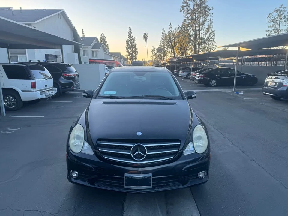 2011 Mercedes-Benz W251 R-Class - Image 3 of 9