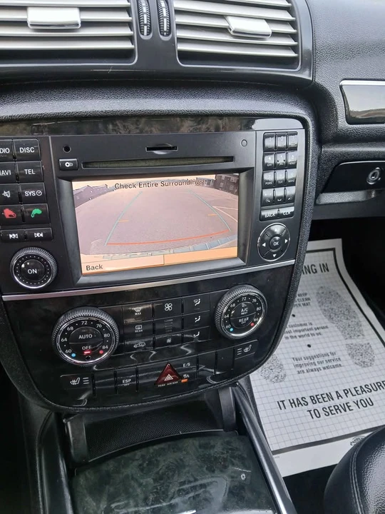 2011 Mercedes-Benz W251 R-Class - Image 16 of 20