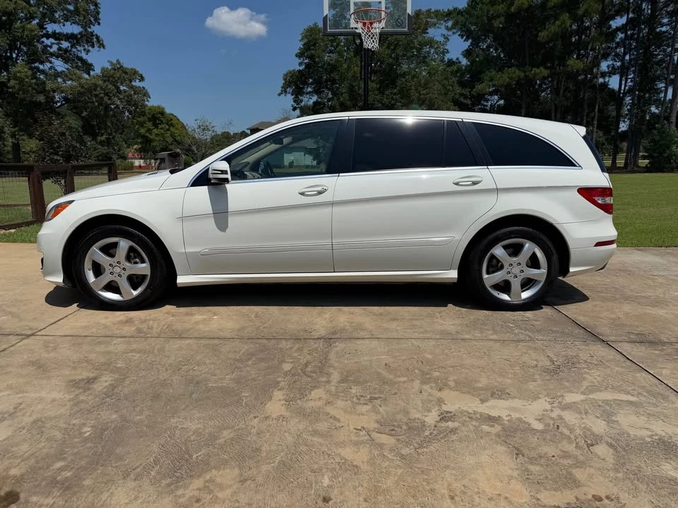 2011 Mercedes-Benz W251 R-Class - Image 4 of 4