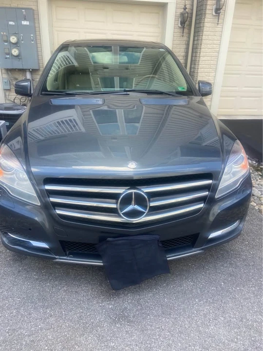 2011 Mercedes-Benz W251 R-Class - Image 10 of 20