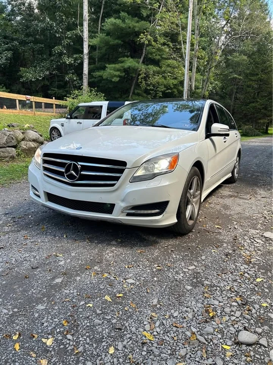 2011 Mercedes-Benz W251 R-Class - Image 3 of 8