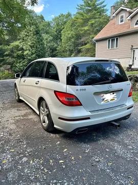 2011 Mercedes-Benz R-Class R 350 4MATIC Sport Wagon 4D