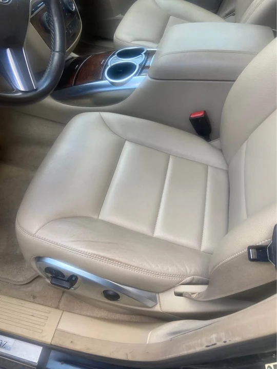 2011 Mercedes-Benz W251 R-Class - Image 13 of 20