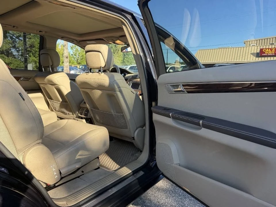 2011 Mercedes-Benz W251 R-Class - Image 18 of 20