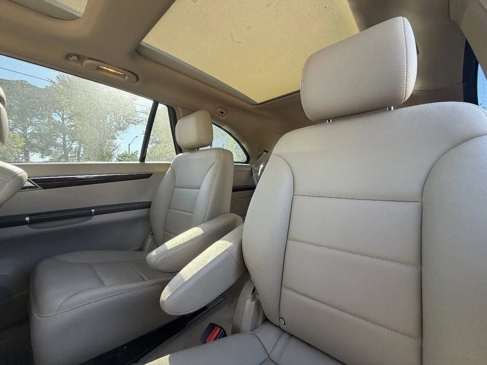 2011 Mercedes-Benz W251 R-Class - Image 14 of 20