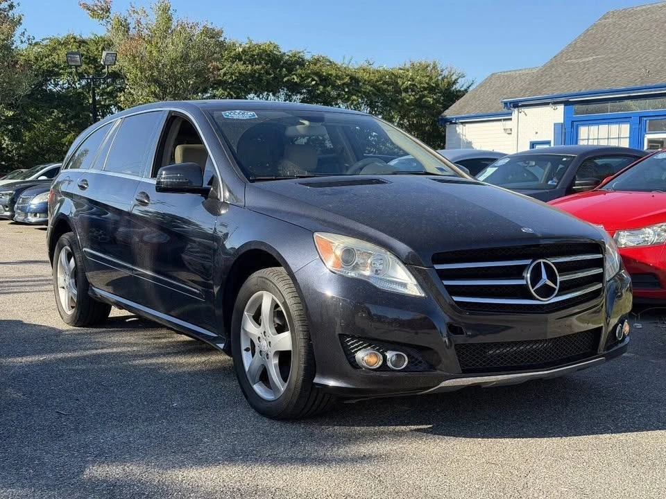 2011 Mercedes-Benz W251 R-Class - Image 3 of 20