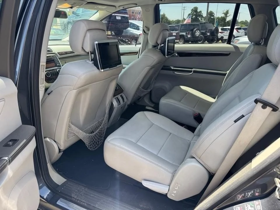 2011 Mercedes-Benz W251 R-Class - Image 11 of 20