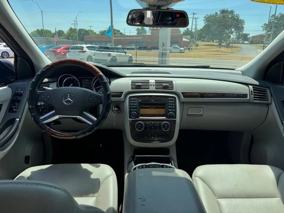2011 Mercedes-Benz W251 R-Class - Image 15 of 20