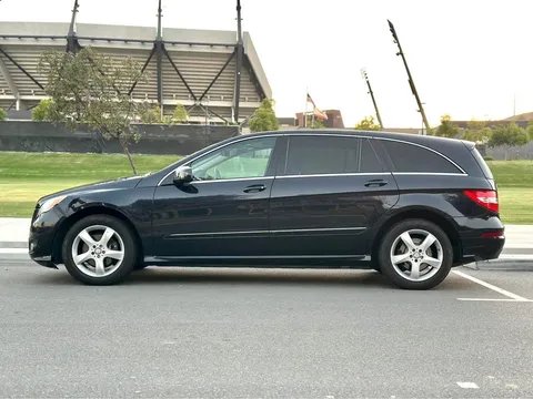2011 Mercedes-Benz R-Class R 350 Sport Wagon 4D