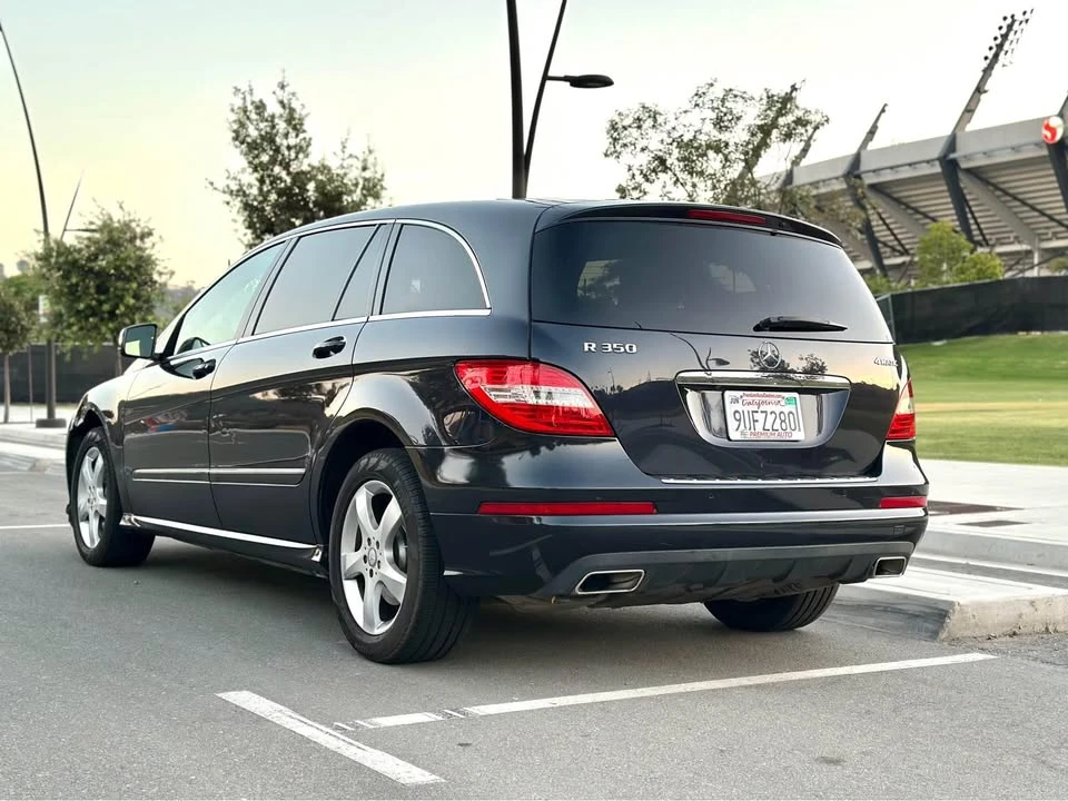 2011 Mercedes-Benz W251 R-Class - Image 2 of 15