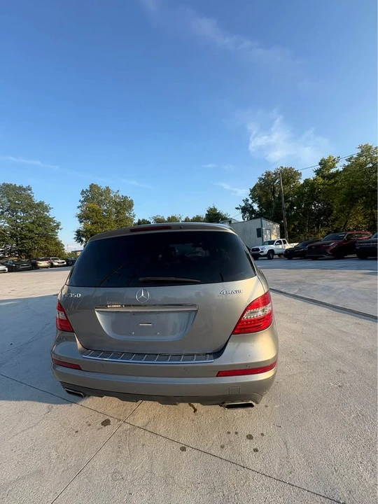 2011 Mercedes-Benz W251 R-Class - Image 20 of 20