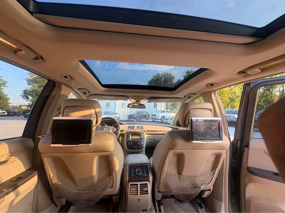 2011 Mercedes-Benz W251 R-Class - Image 10 of 20