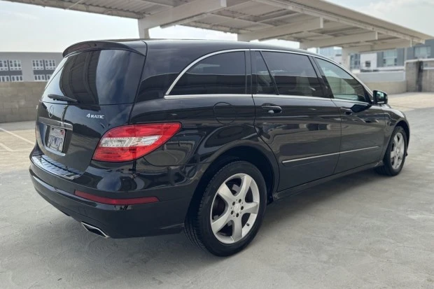 2011 Mercedes-Benz W251 R-Class - Image 2 of 7