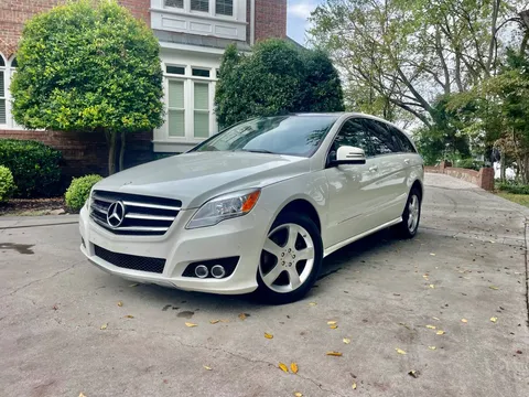2011 Mercedes-Benz R350 4MATIC