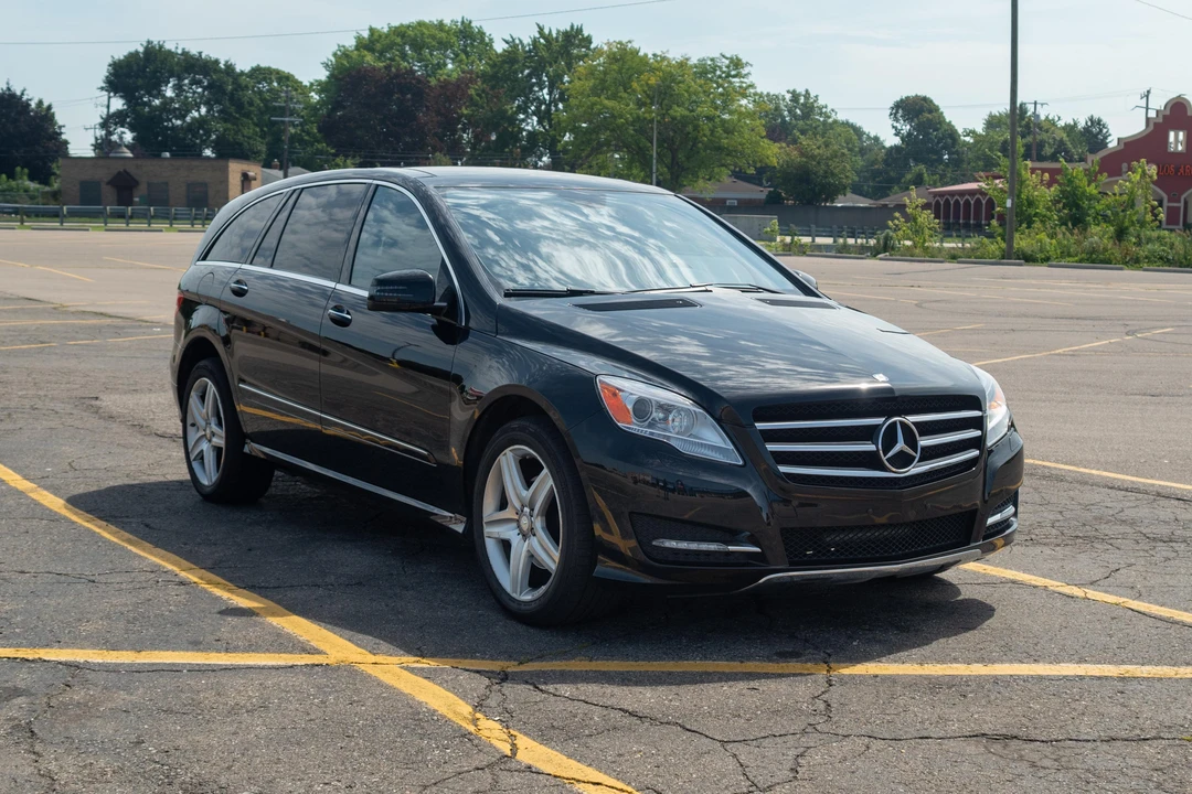 2011 Mercedes-Benz W251 R-Class - Image 12 of 31