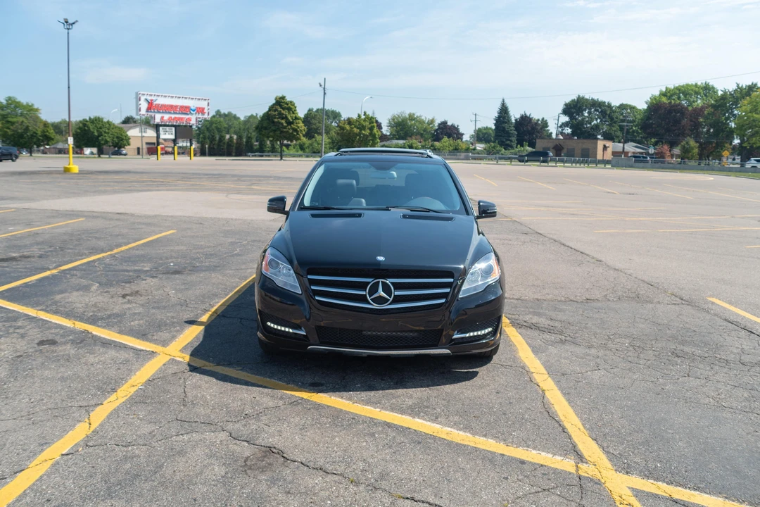 2011 Mercedes-Benz W251 R-Class - Image 6 of 31