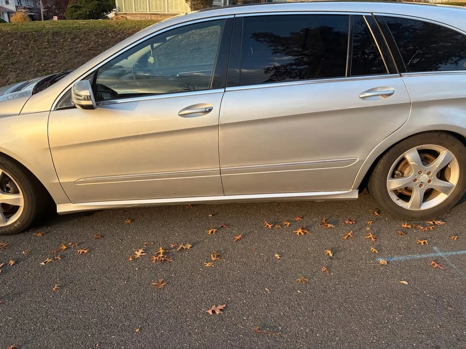 2011 Mercedes-Benz W251 R-Class - Image 7 of 9