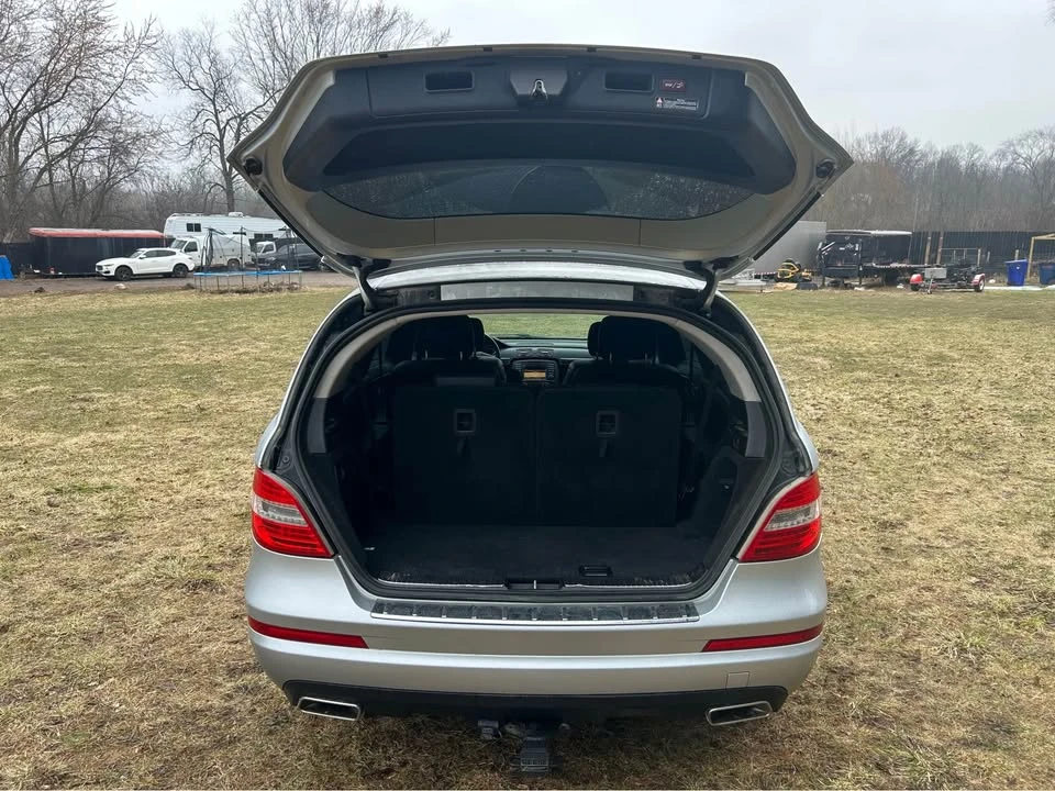 2011 Mercedes-Benz W251 R-Class - Image 8 of 9