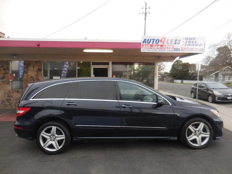 2011 Mercedes-Benz W251 R-Class - Image 2 of 20