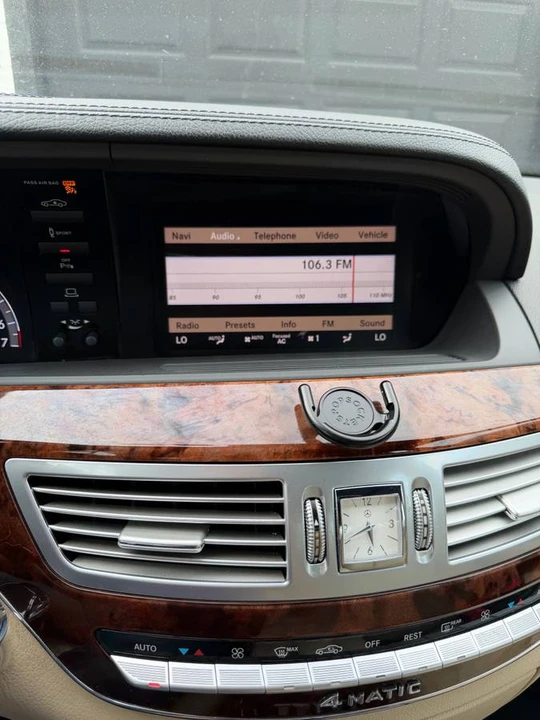 2011 Mercedes-Benz W221 S-Class - Image 12 of 21
