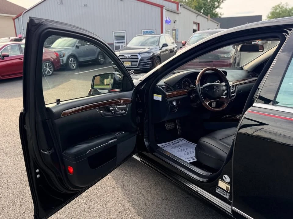 2011 Mercedes-Benz W221 S-Class - Image 11 of 20