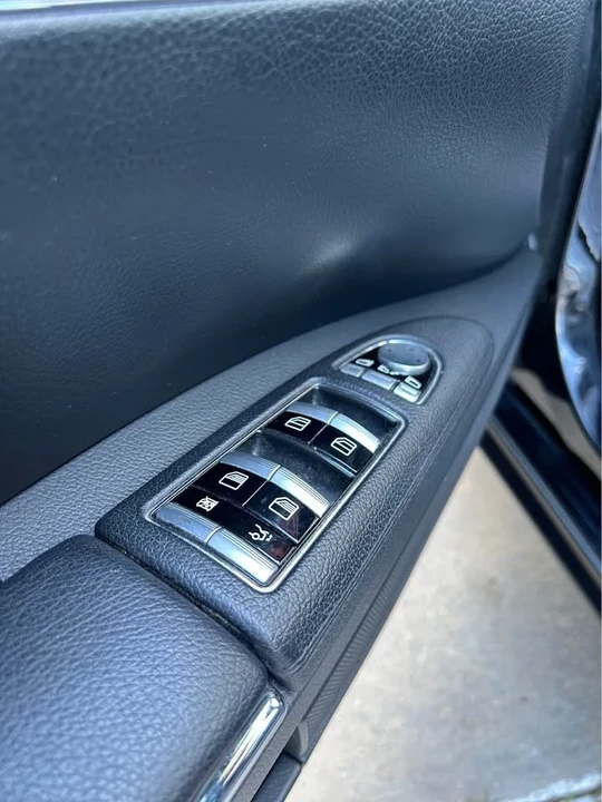 2011 Mercedes-Benz W221 S-Class - Image 13 of 14