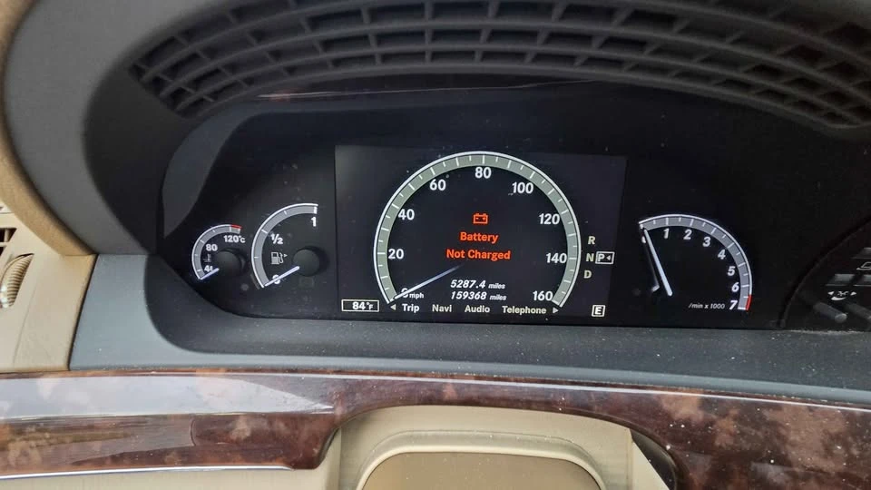 2011 Mercedes-Benz W221 S-Class - Image 9 of 12