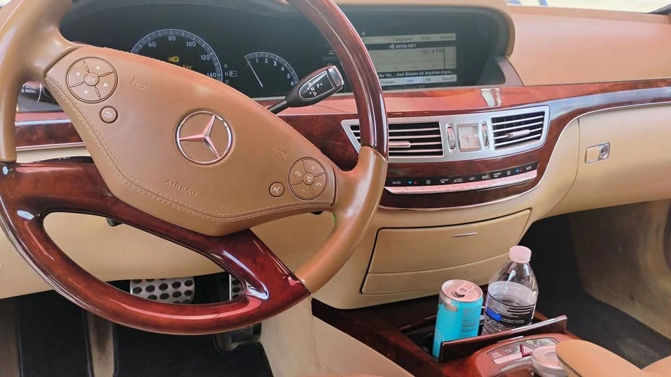 2011 Mercedes-Benz W221 S-Class - Image 2 of 9