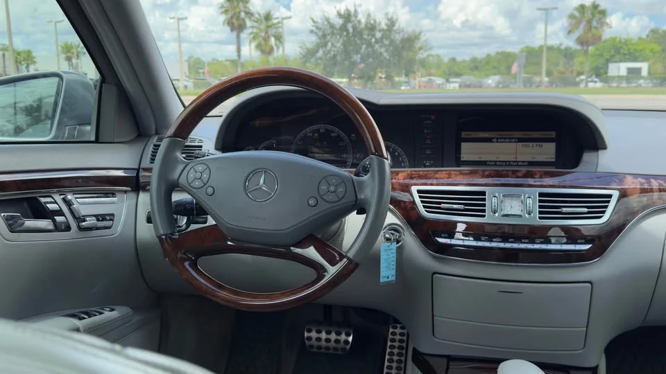 2011 Mercedes-Benz W221 S-Class - Image 8 of 14