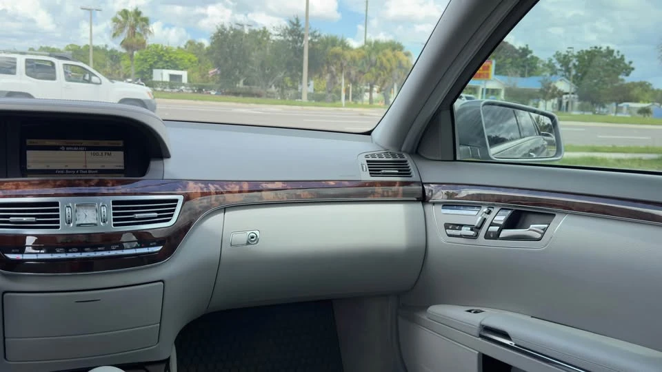 2011 Mercedes-Benz W221 S-Class - Image 9 of 14