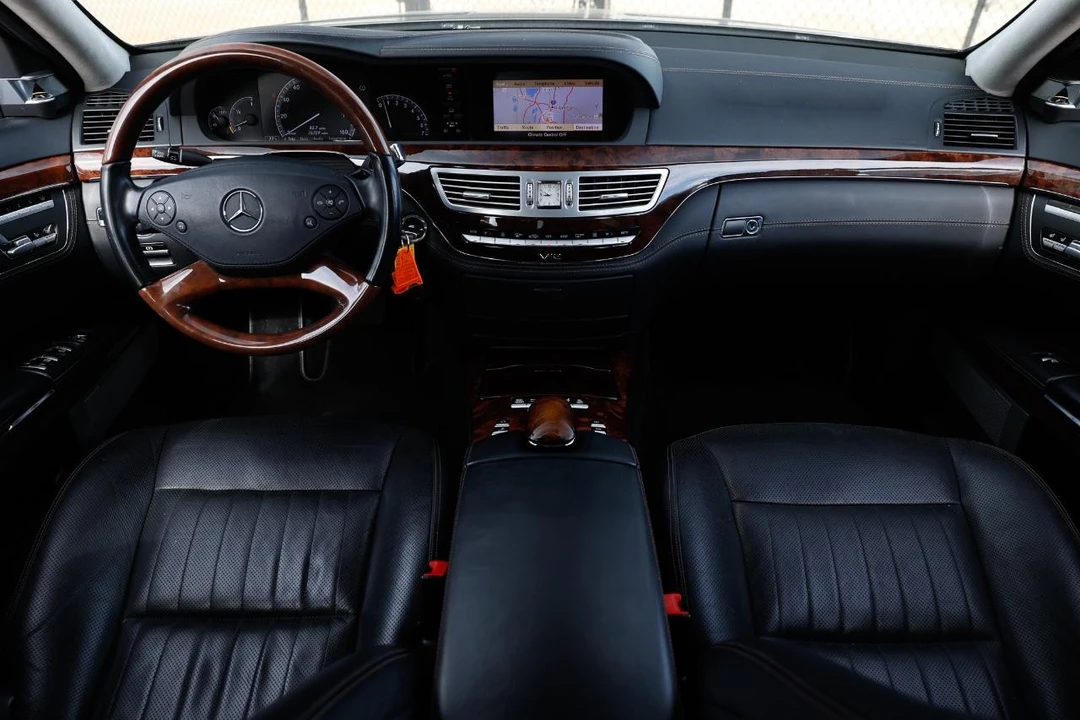 2011 Mercedes-Benz W221 S-Class - Image 2 of 12
