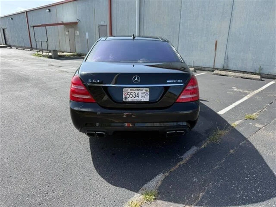 2011 Mercedes-Benz W221 S-Class - Image 9 of 31