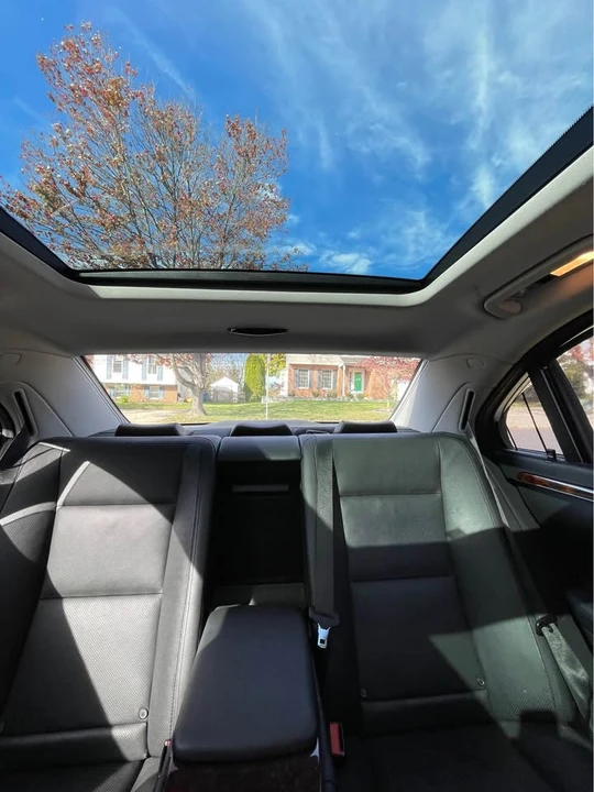 2011 Mercedes-Benz W221 S-Class - Image 7 of 9