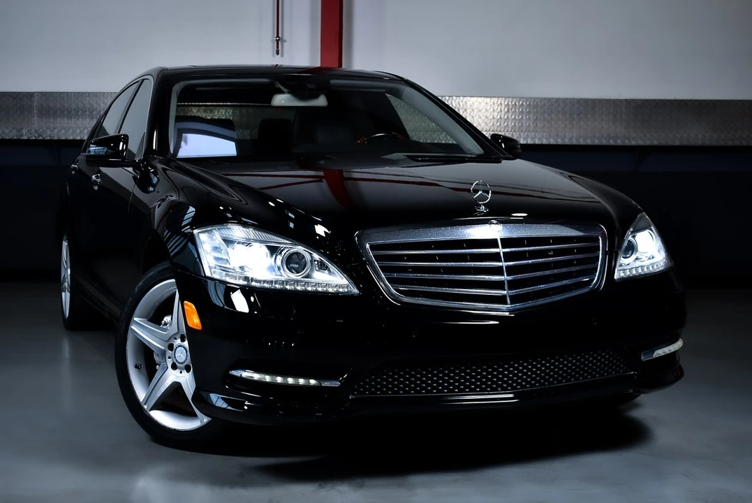 2011 Mercedes-Benz W221 S-Class - Image 8 of 30