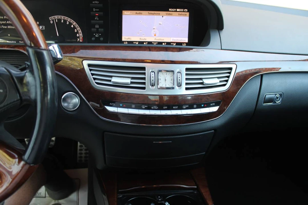 2011 Mercedes-Benz W221 S-Class - Image 19 of 24